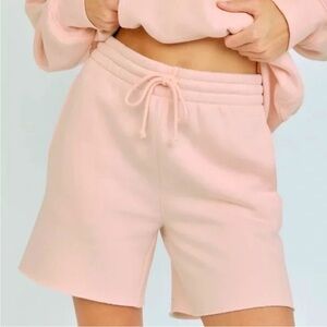 ARITZIA TNA Cozy Boyfriend Atheleisure Loungewear Cutoff Drawstring Waist Shorts